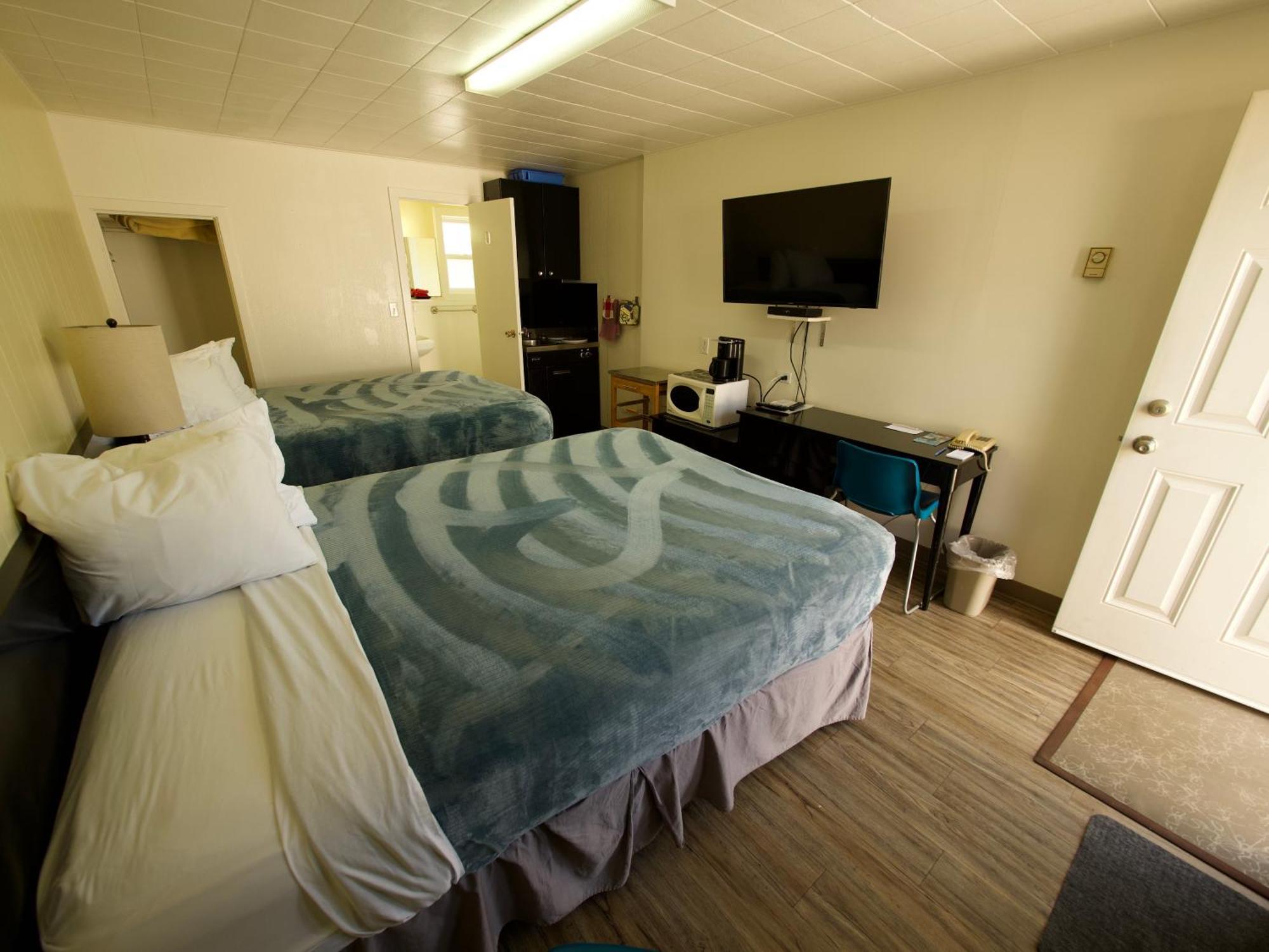Creston Valley Motel Esterno foto