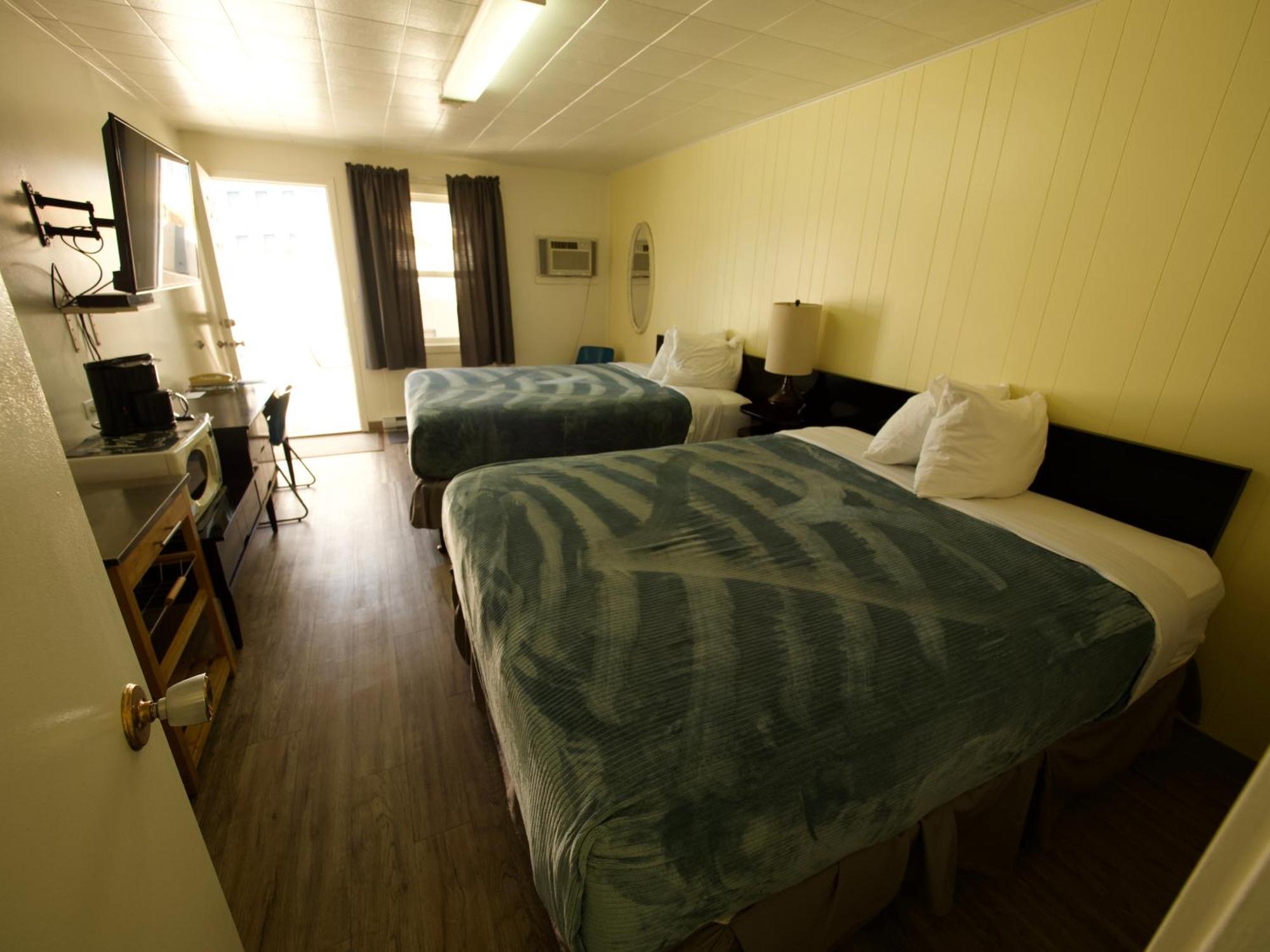 Creston Valley Motel Esterno foto