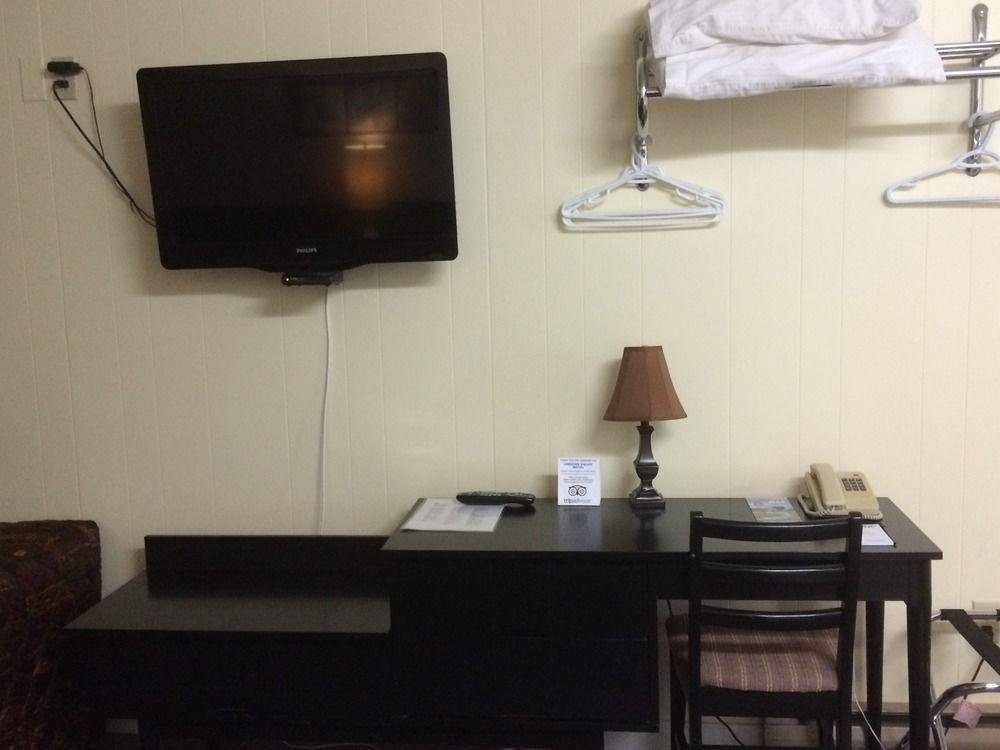 Creston Valley Motel Esterno foto